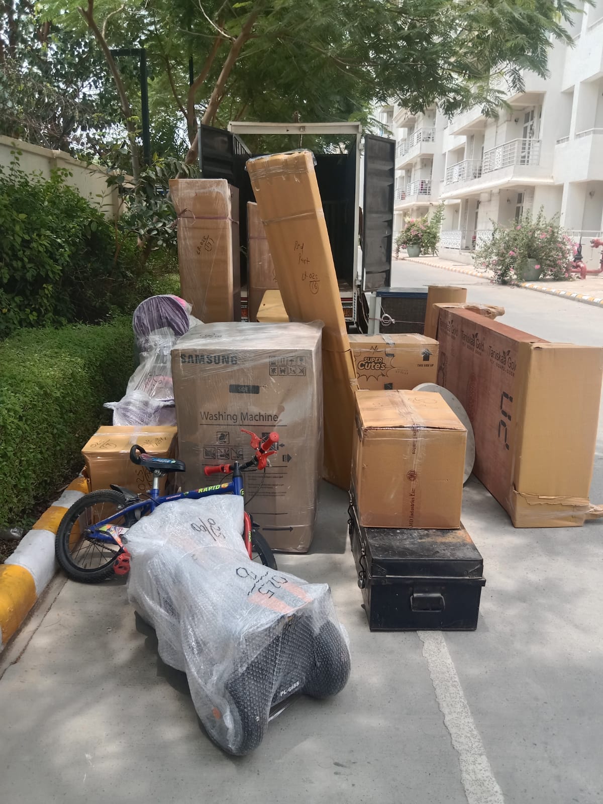 YRL Packers and Movers Bangalore